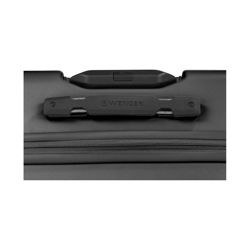 Wenger Amplix Luggage Set With USB Lock and Wheels